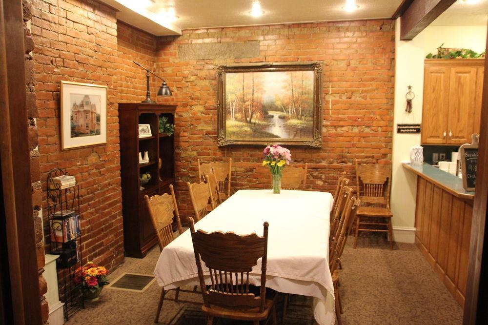Bed and Breakfast Hines Mansion Прово Экстерьер фото