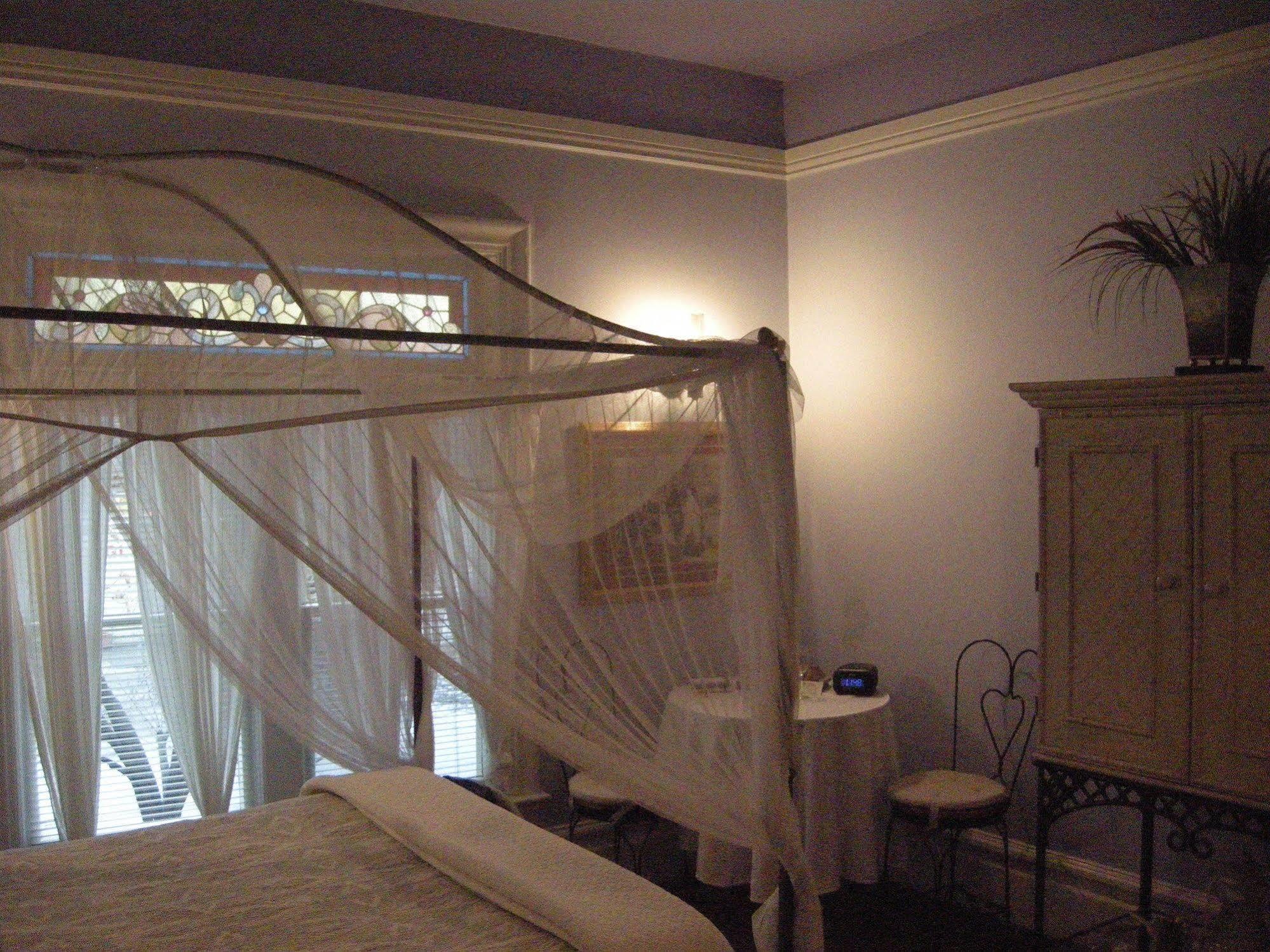 Bed and Breakfast Hines Mansion Прово Экстерьер фото