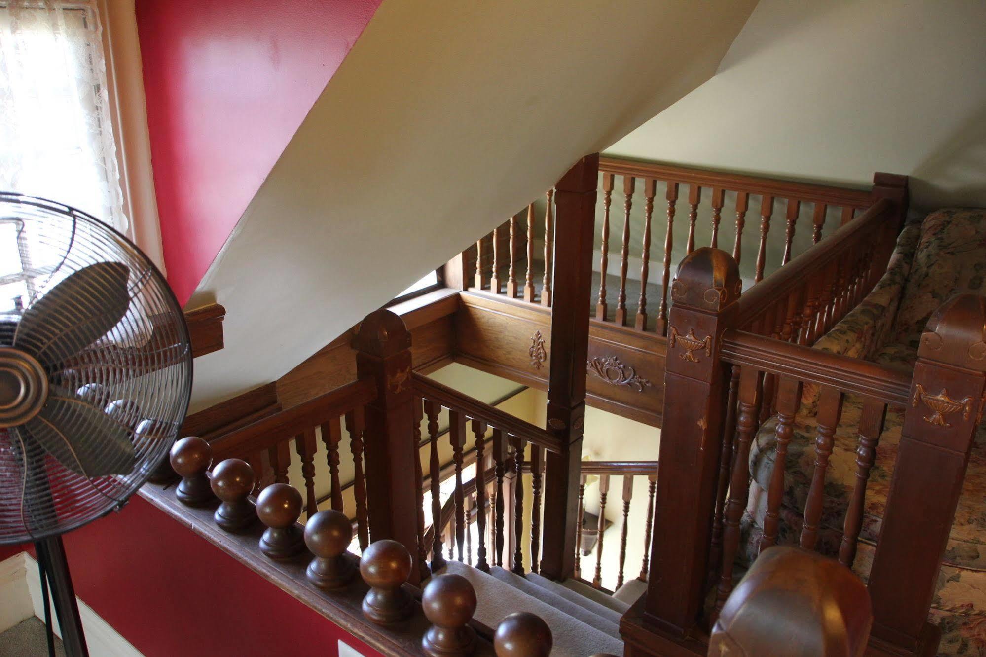 Bed and Breakfast Hines Mansion Прово Экстерьер фото